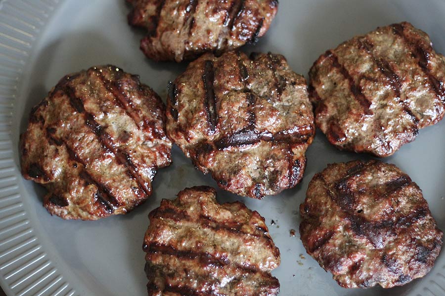 How to Grill Burgers - Ground Beef Recipes
