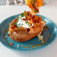 The best way to make baked potatoes